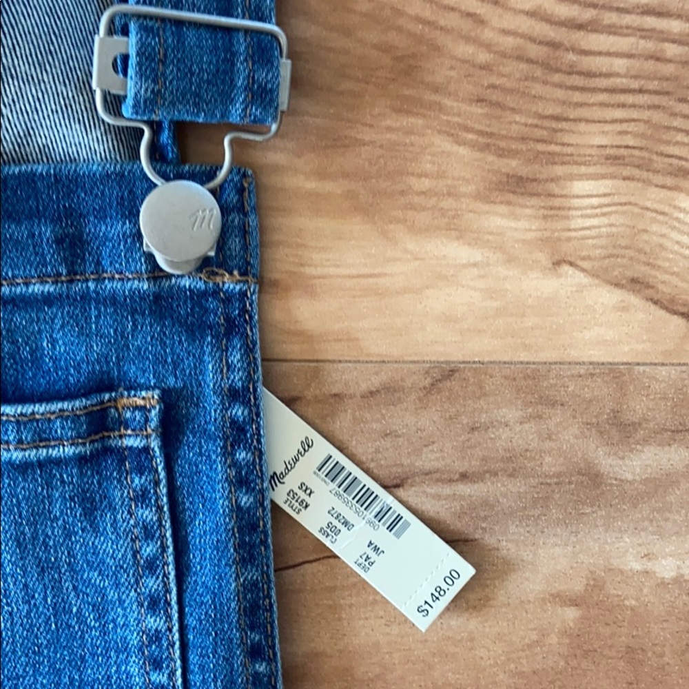 Madewell Skinny Overalls in Jansing Wash - Picture 5 of 16